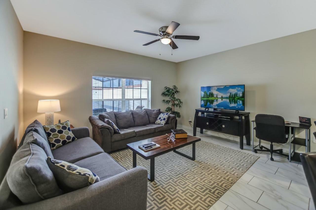 C - New 4 Bedroom Home - 5 Miles To Disney - Free Water Park - Private Pool Кисими Екстериор снимка